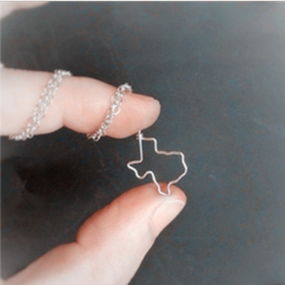 Texas Silver Dainty Pendant Necklace